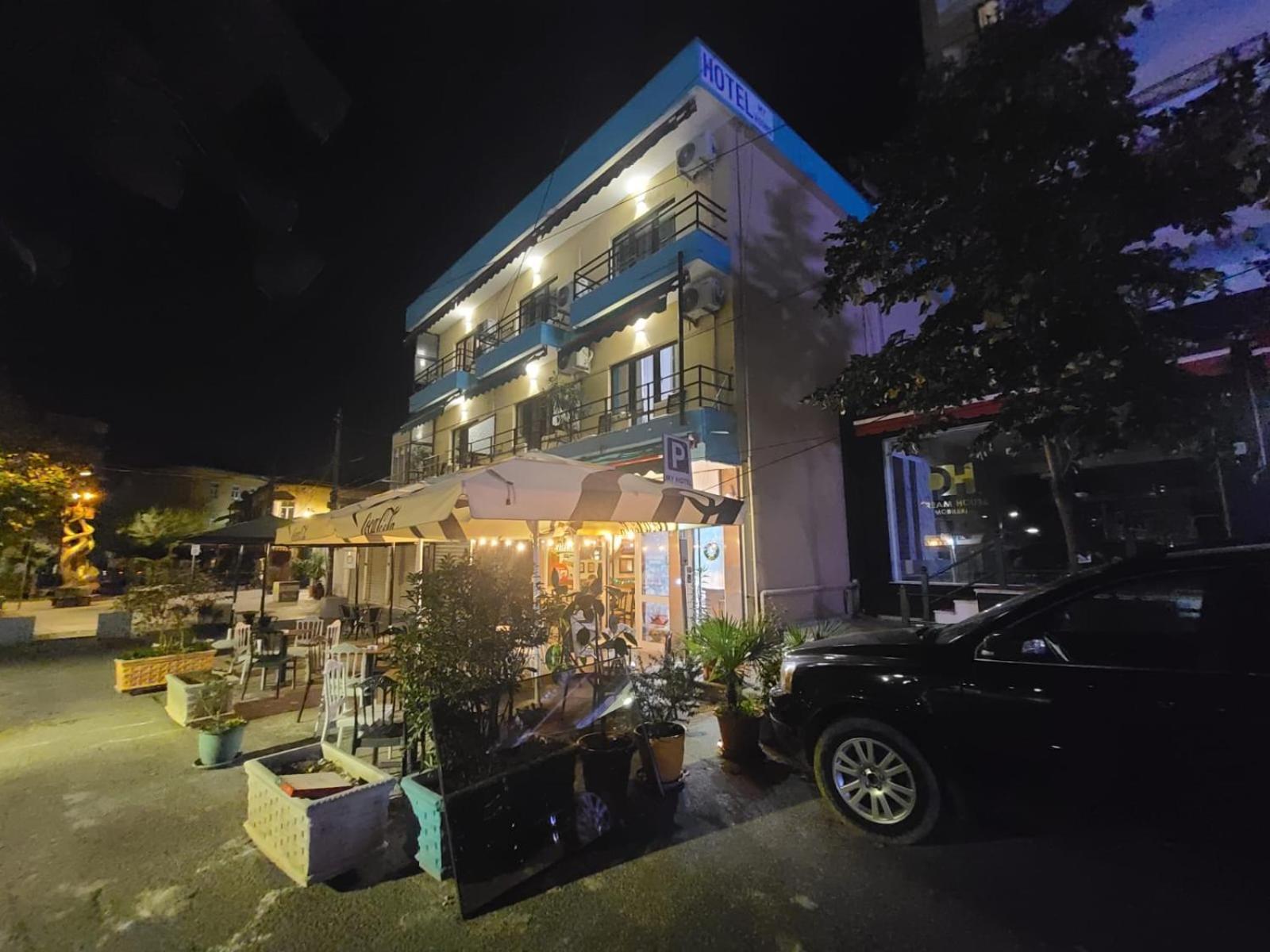 Quick Stop Hotel Tirana Exterior photo