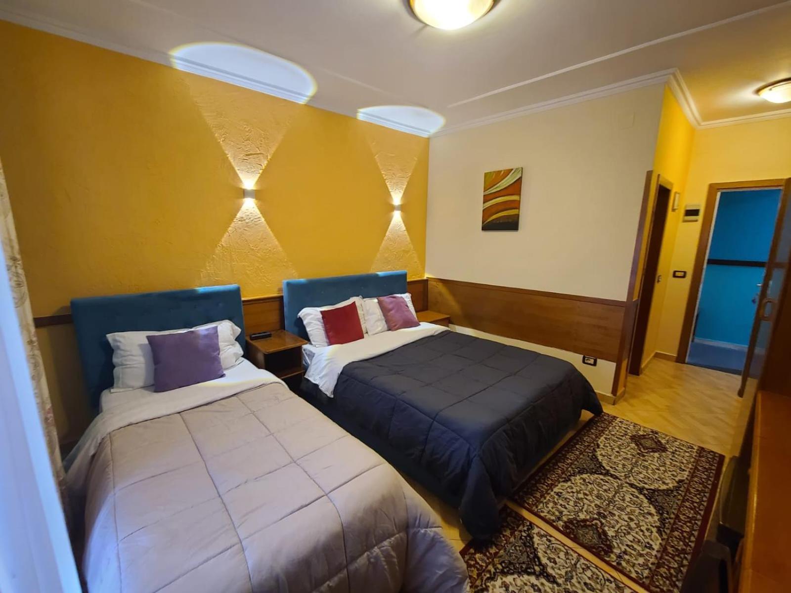 Quick Stop Hotel Tirana Exterior photo